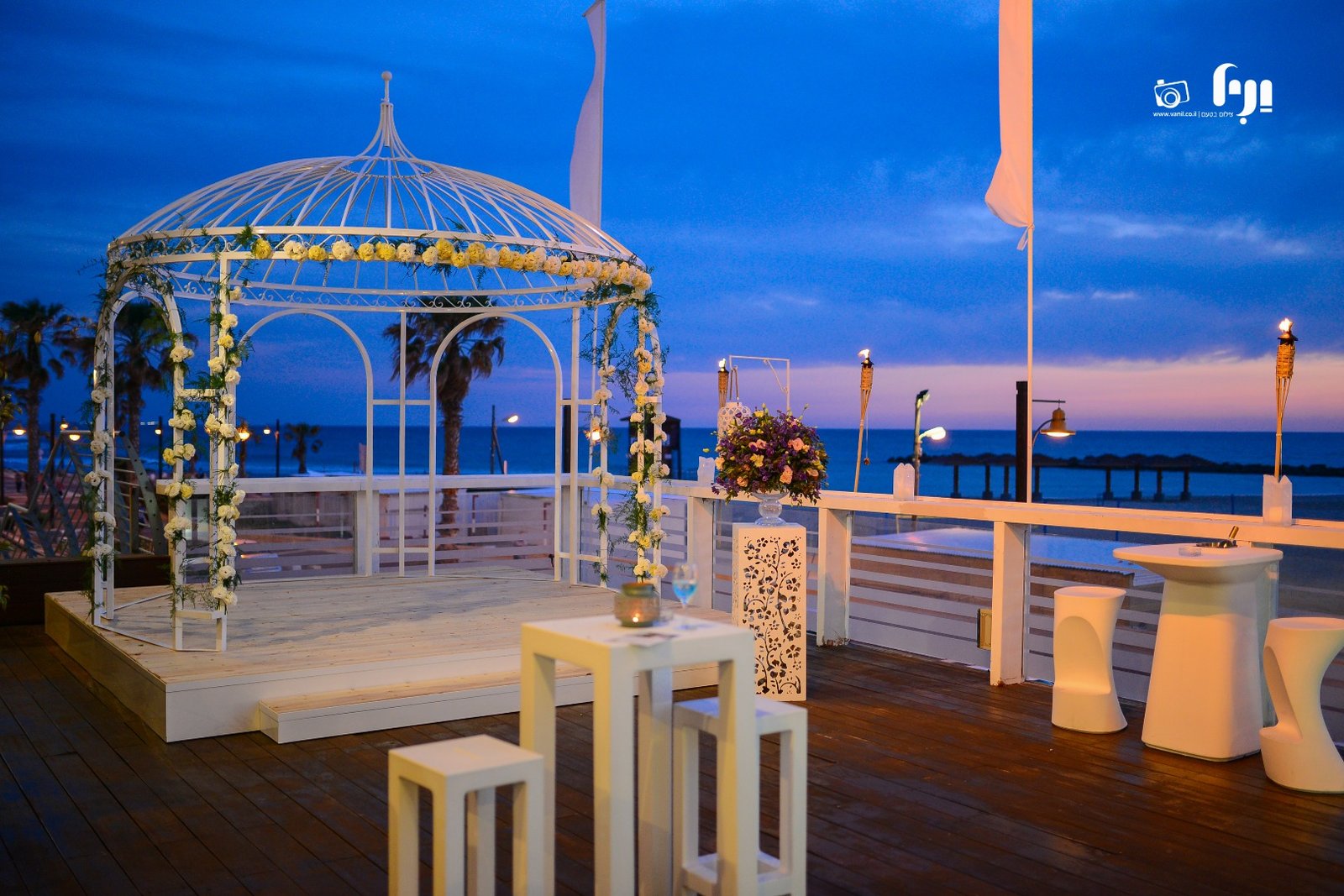 ימה בית אירועים על הים